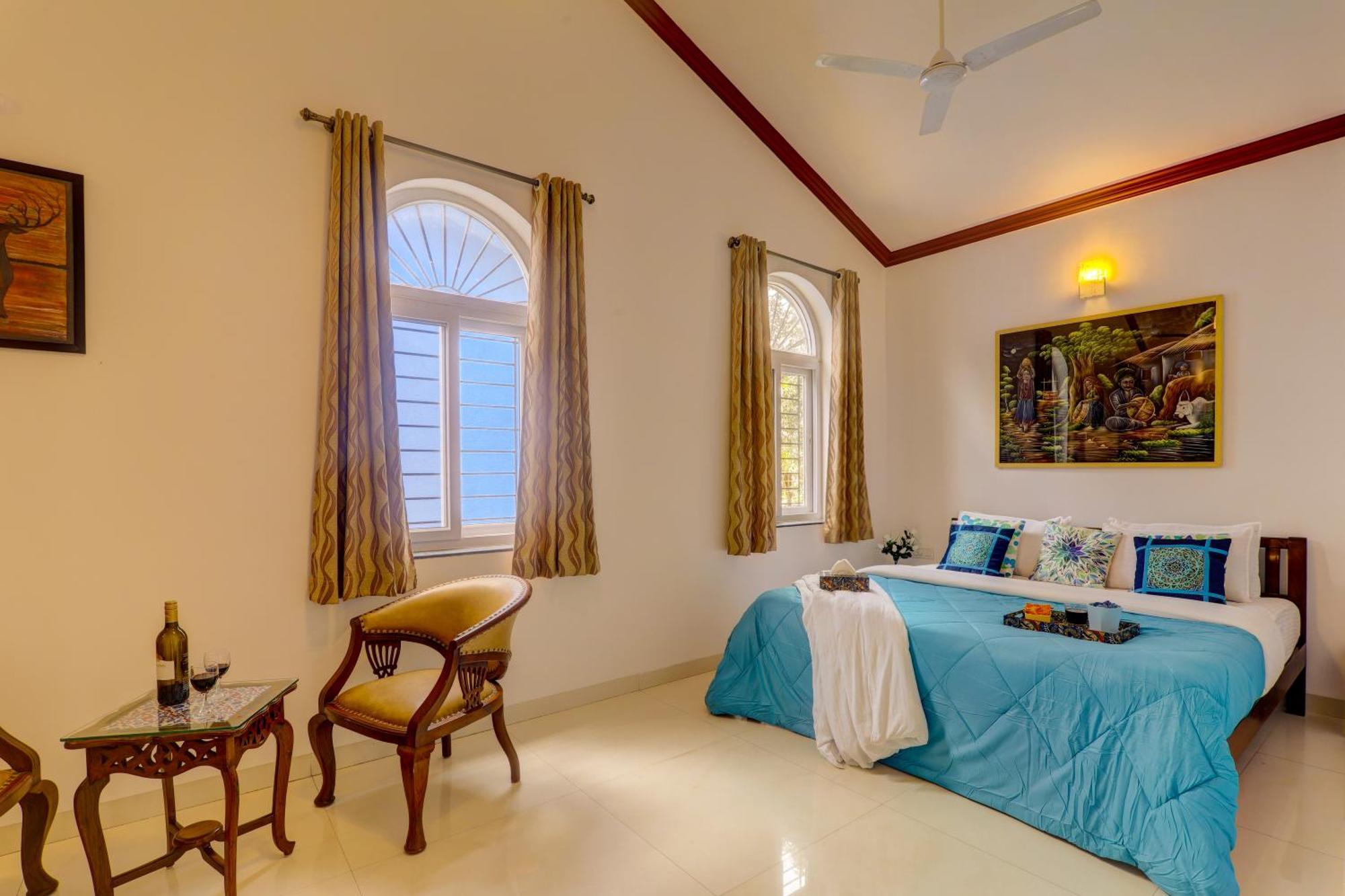 Jaqk Holidays - 9Bhk Villa For Big Groups, Private Pool-Wifi-Cartaker-Parking, North Goa バガ エクステリア 写真