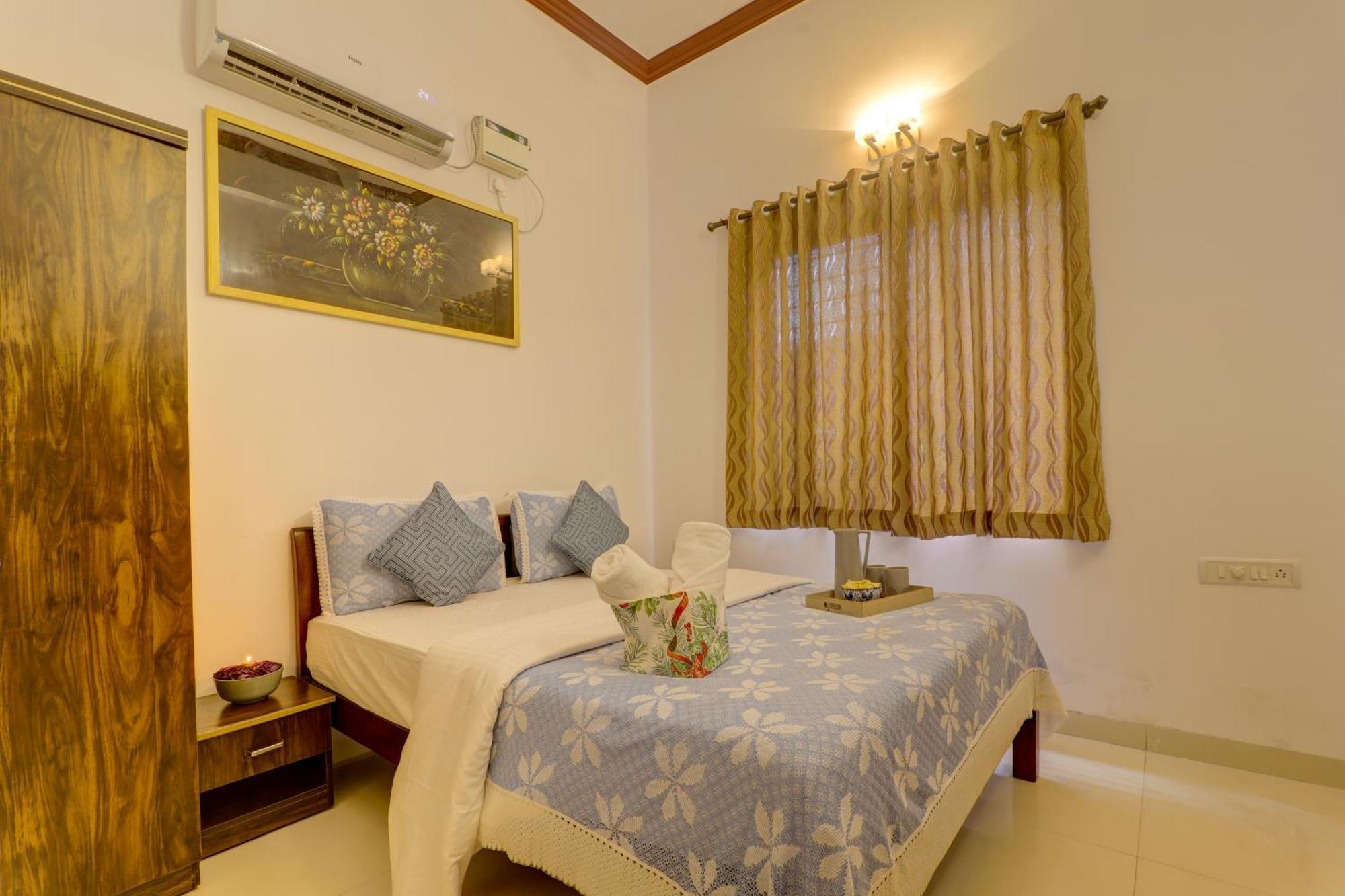 Jaqk Holidays - 9Bhk Villa For Big Groups, Private Pool-Wifi-Cartaker-Parking, North Goa バガ エクステリア 写真