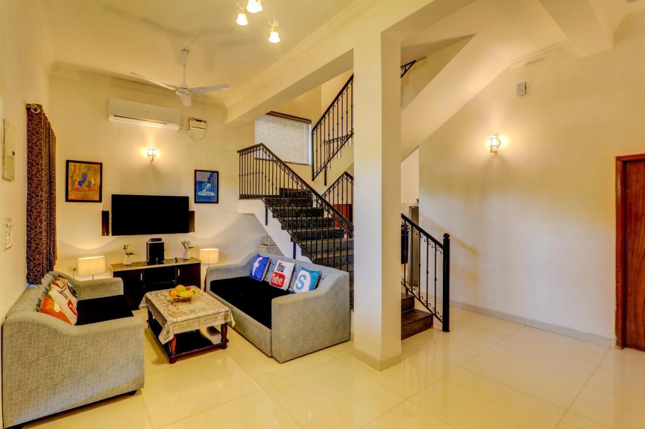 Jaqk Holidays - 9Bhk Villa For Big Groups, Private Pool-Wifi-Cartaker-Parking, North Goa バガ エクステリア 写真